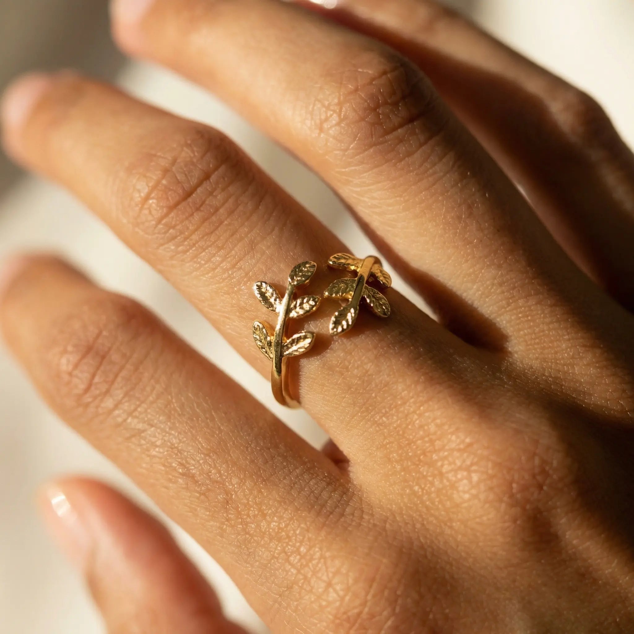 Olive Vine Ring - Gold